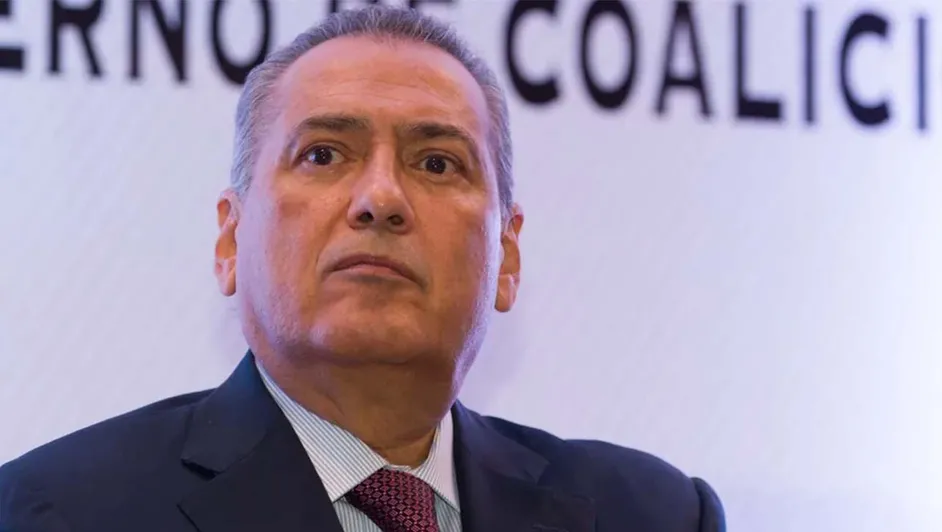 Manlio Fabio Beltrones se baja del Senado sin fecha de regreso