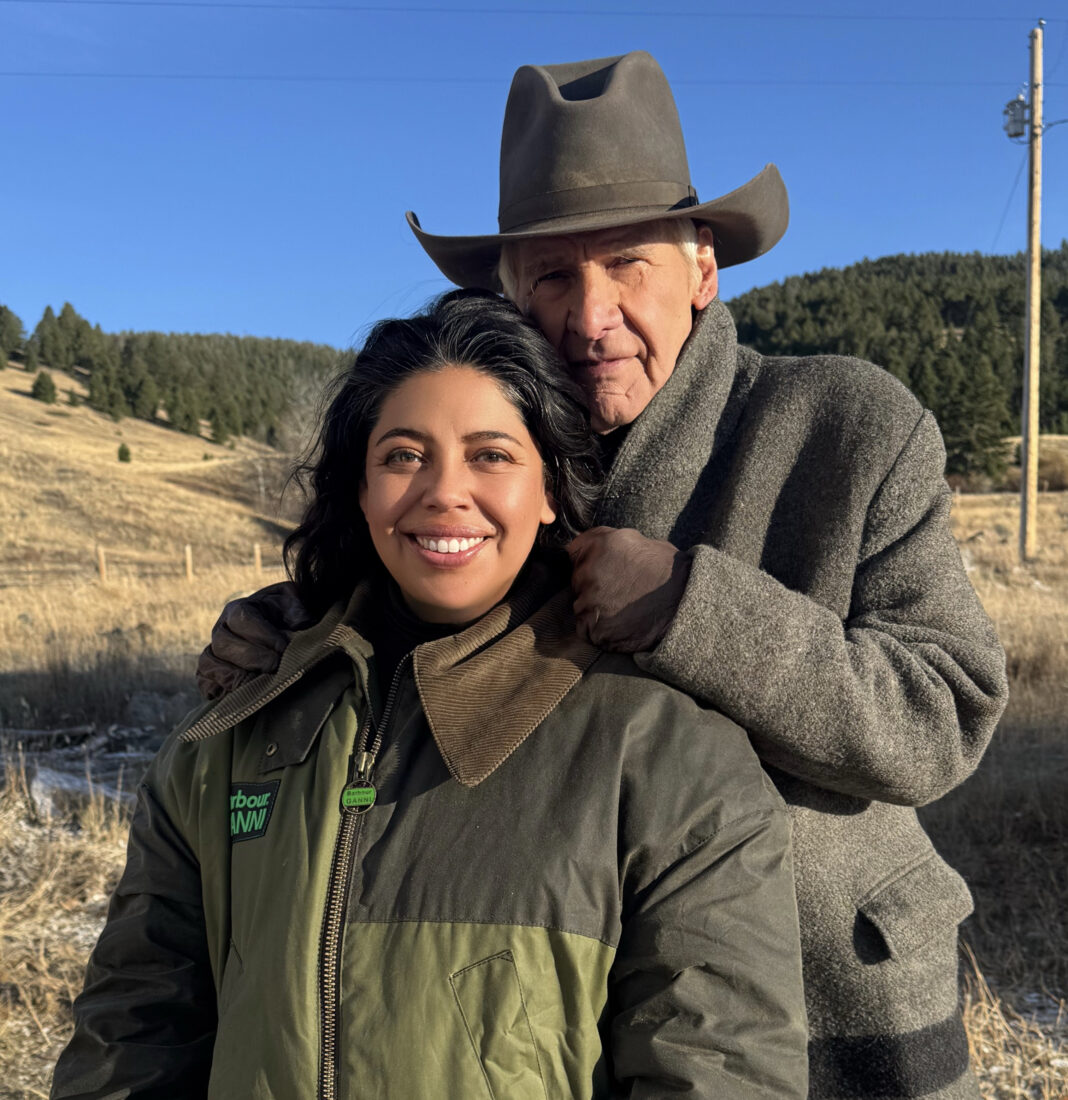 Tijuanense compite por un Emmy con vestuario de época en serie protagonizada por Harrison Ford