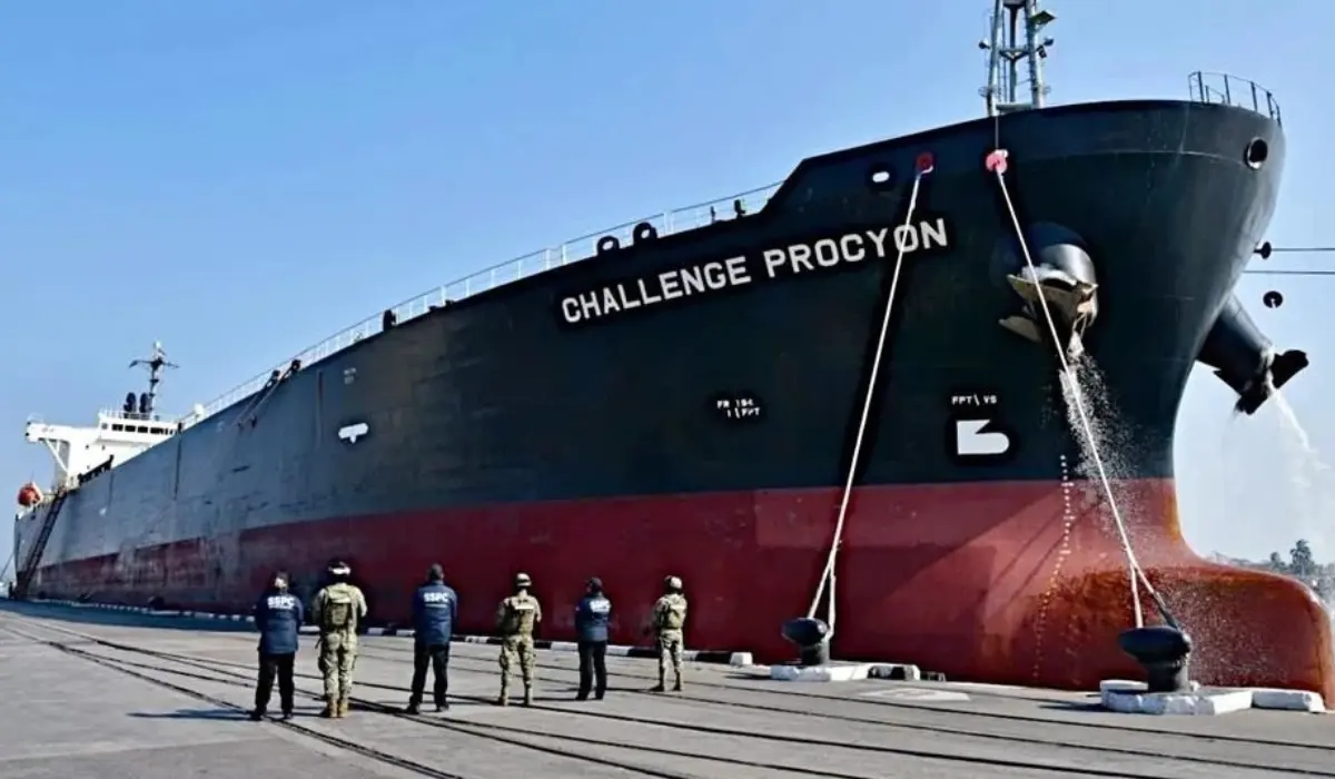 ¡Limpian aduanas fronterizas por huachicol fiscal! Van tras altos mandos por contrabando millonario