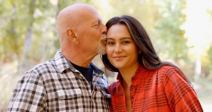 Esposa de Bruce Willis responde críticas por ya no vivir con el actor