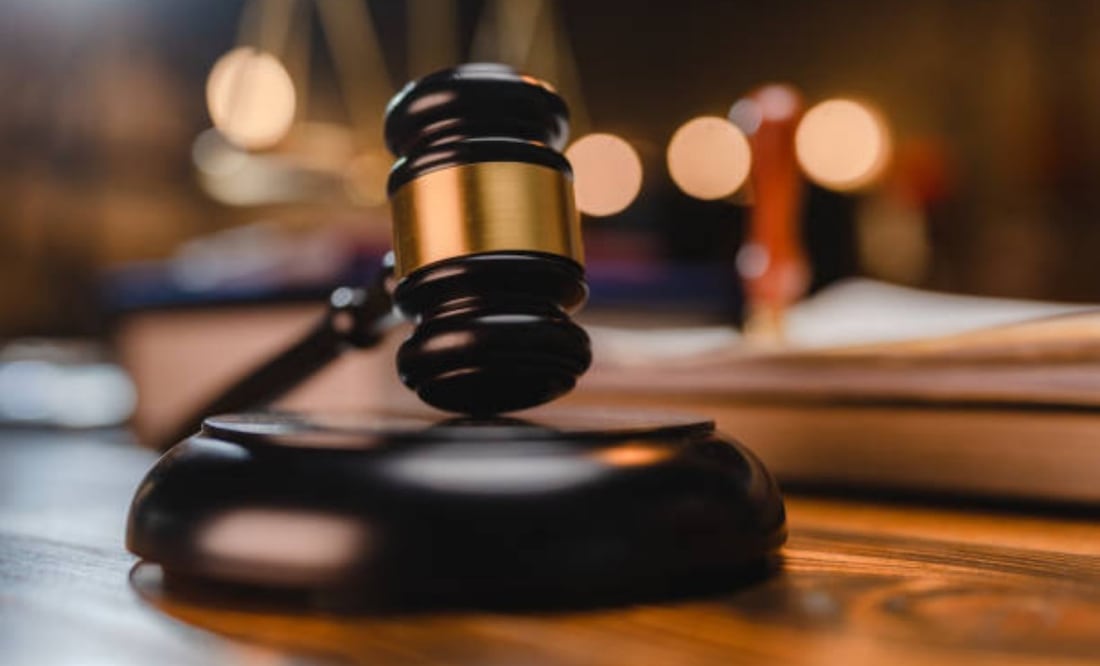 Exfuncionaria pagó su boda con dinero público; la vinculan a proceso por enriquecimiento ilícito