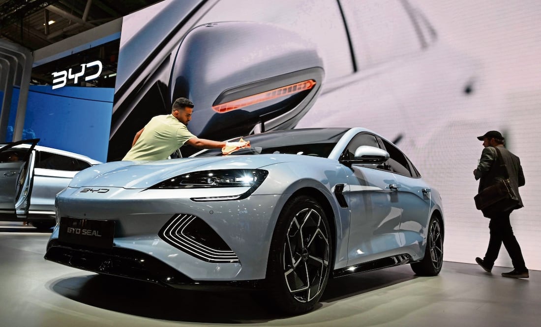 México va con todo: subirá hasta 50% aranceles a autos y productos chinos