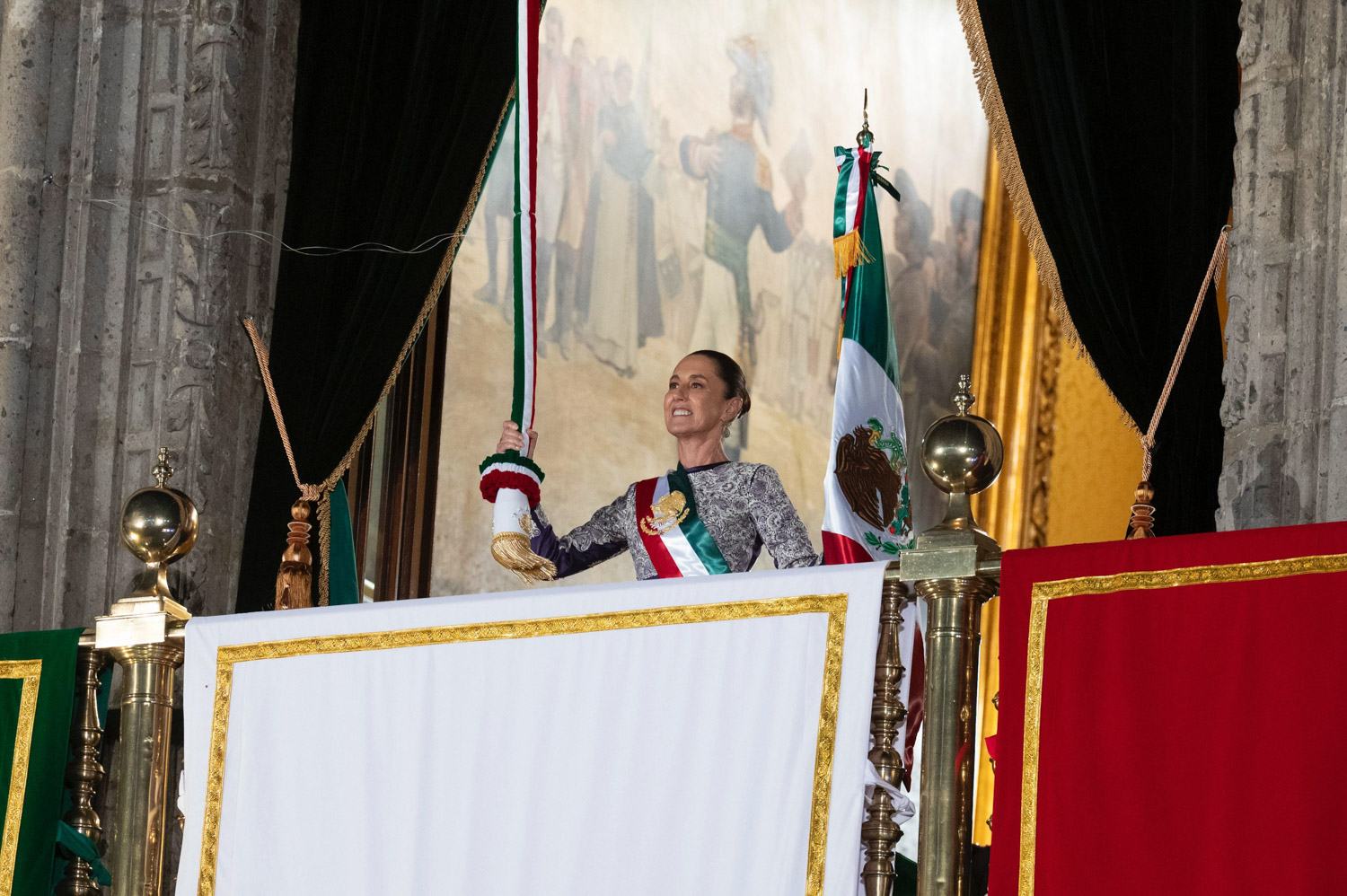 Sheinbaum da su primer Grito de Independencia como presidenta de México