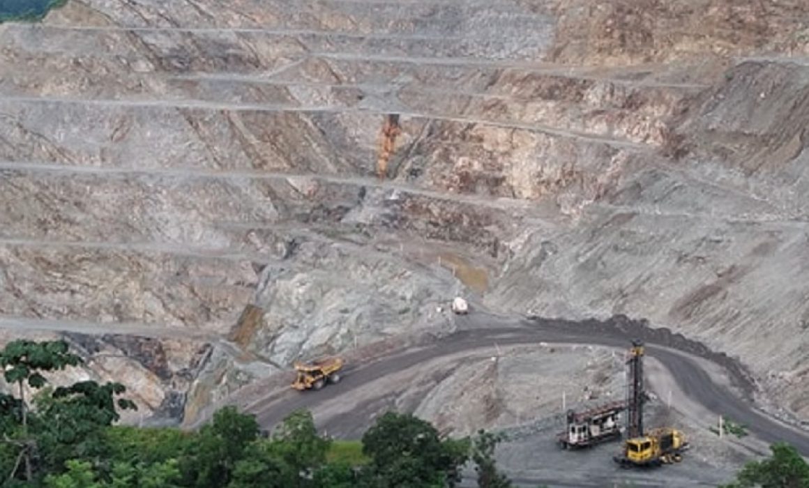 Gobierno investiga a mineras por posibles nexos con el crimen organizado
