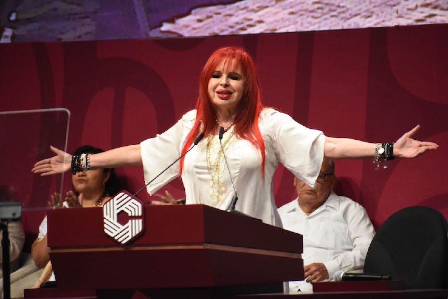 Layda Sansores enfrenta desgaste interno y alertas electorales rumbo a la sucesión en Campeche