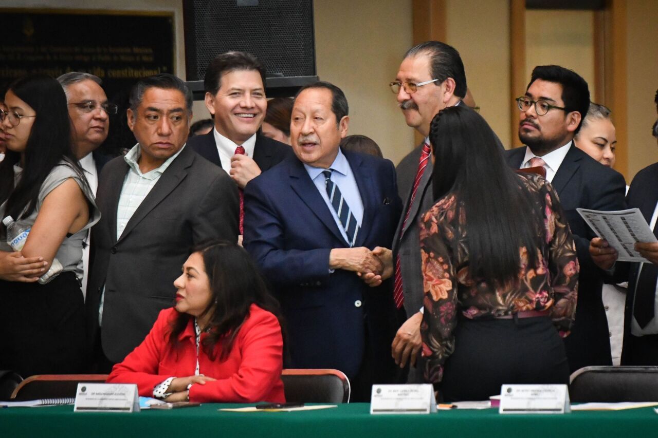 Reforma electoral de Sheinbaum avanza en comisiones… pero sin el respaldo del PT y el PVEM