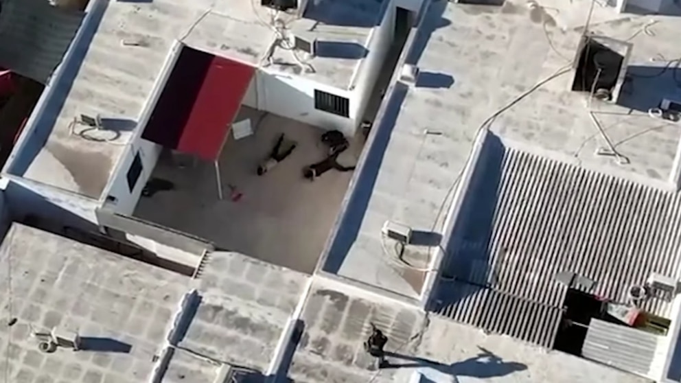 Caen presuntos “Mata Salas” tras enfrentamiento en Cajeme; aseguran armas, droga y guiones para videos de tortura