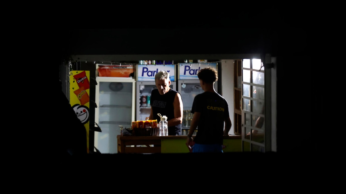 ¡Cuba se queda a oscuras! colapso total de la red eléctrica deja sin luz a 10 millones