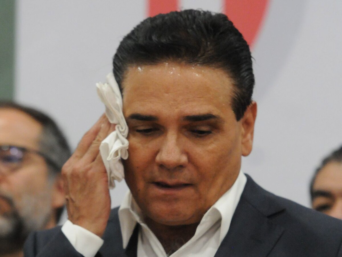 Van contra Silvano Aureoles por masacre en Michoacán; juez libera 16 órdenes de captura