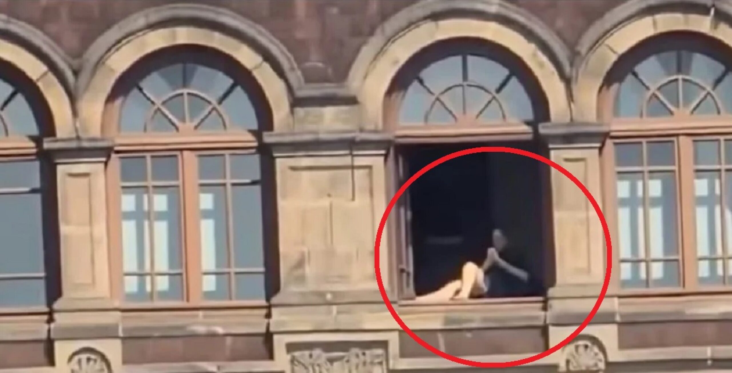 Sheinbaum confirma sanción por tomar el sol en Palacio Nacional tras polémica viral