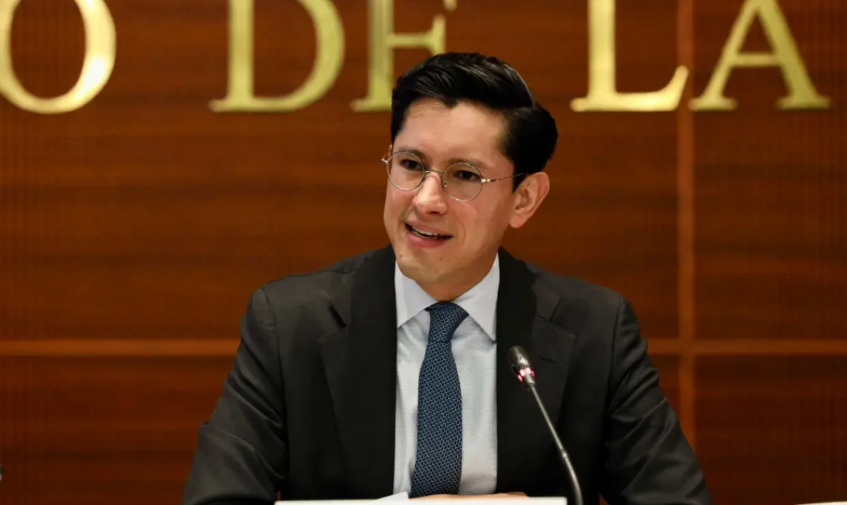 Roberto Velasco asume la SRE entre tensiones con EU y agenda internacional clave