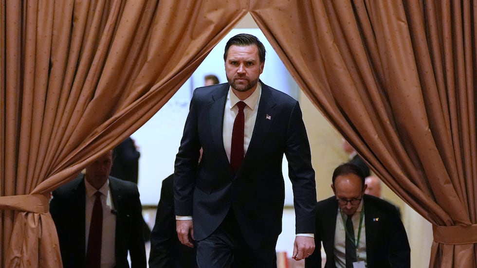 Estados Unidos se levanta de negociación con Irán tras 21 horas sin acuerdo en Pakistán