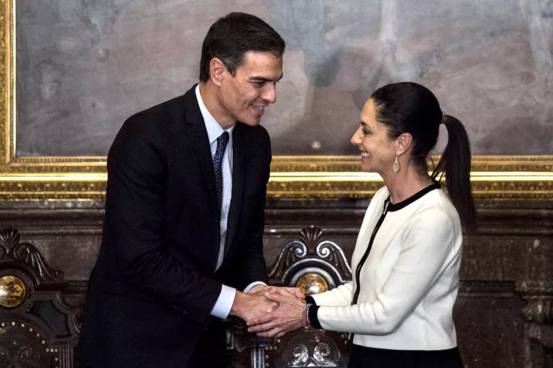 Sheinbaum sacude el tablero global con viaje exprés a España y redefine alianzas